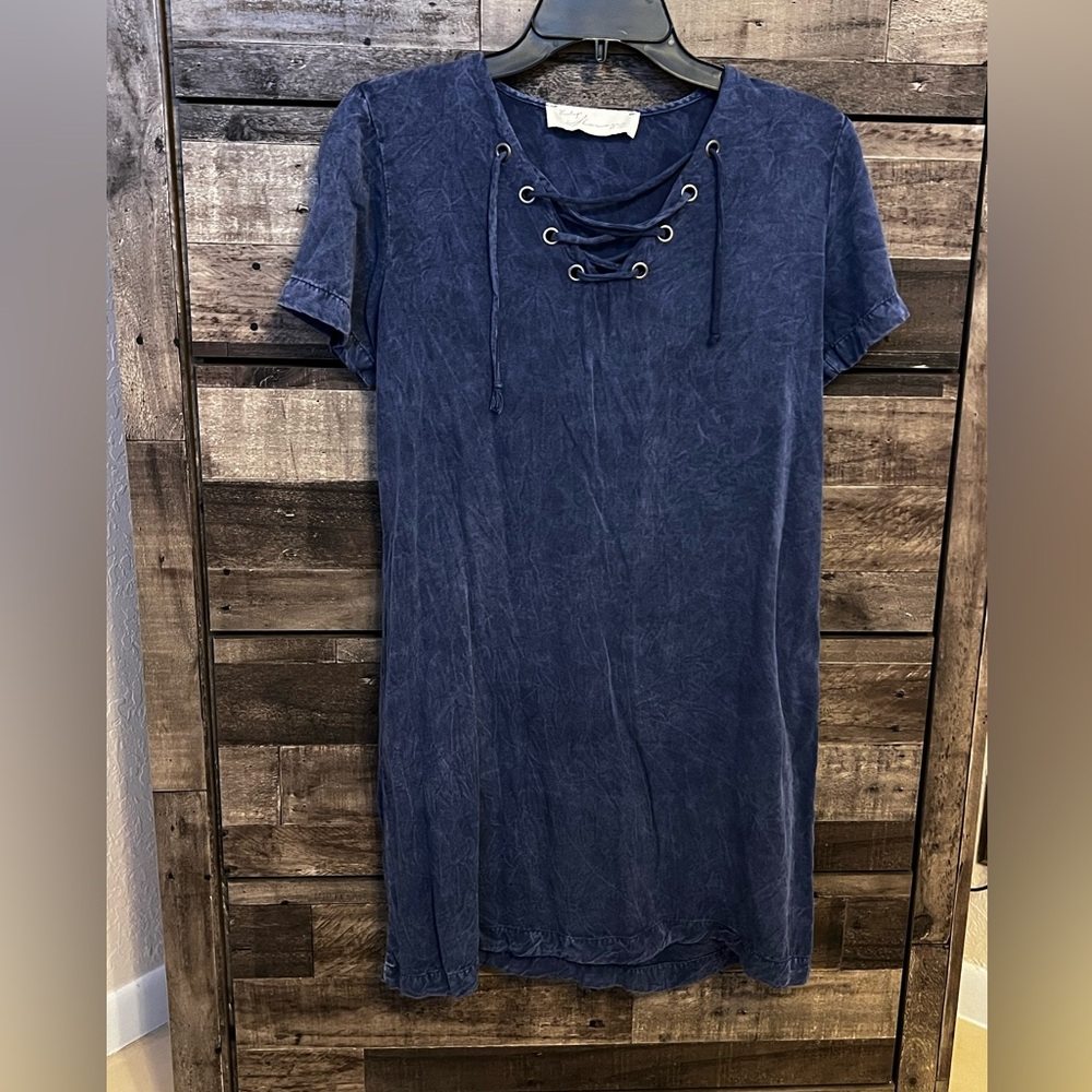 Vintage Havana distress above the knee T-shirt dress- Size Small